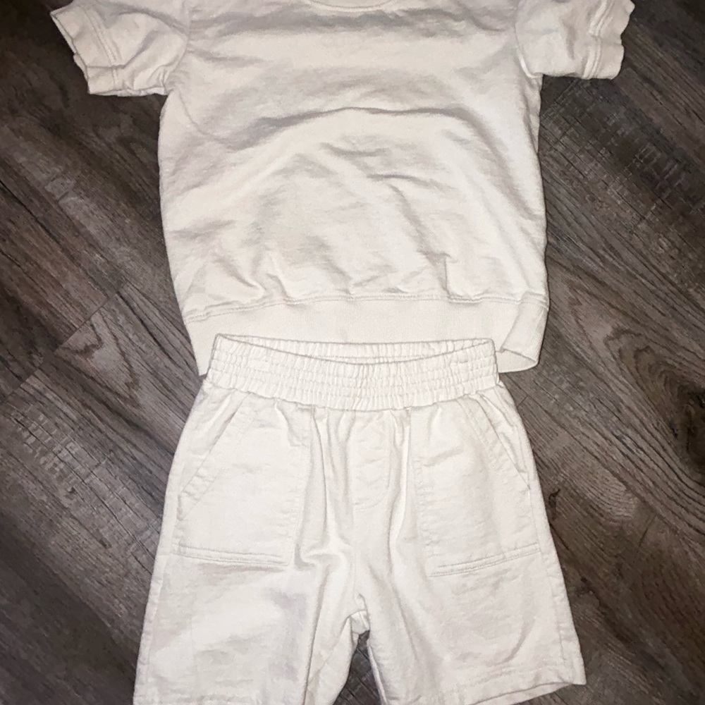 NWOT Champion Cream Short Sleeve Tee
